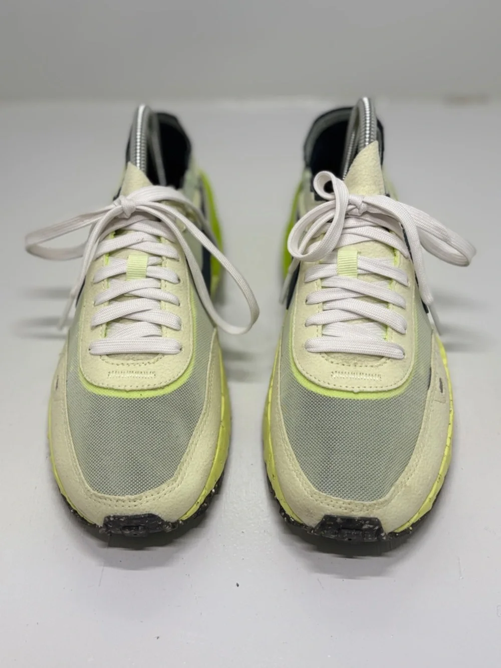 Nike Waffle One Volt Green Mesh Suede Sneakers Men’s 6.5 Trail Style Running S